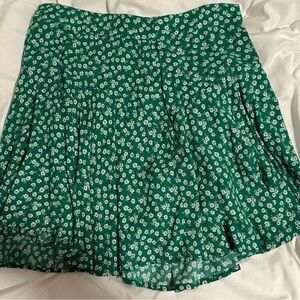 Hollister Green Floral Skort